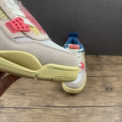 Jordan 4 Retro Union Guava Ice - comprar online