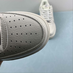 Nike Air Force 1 Low Undefeated Blue na internet