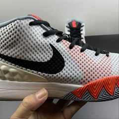 Nike Kyrie 1 Infrared - Born Sneakers