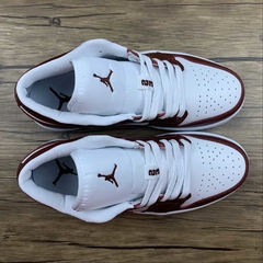 Jordan 1 Low Team Red - Born Sneakers