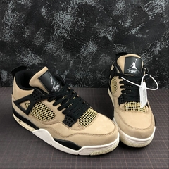 Jordan 4 Retro Fossil na internet