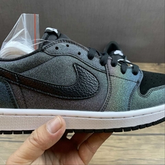 Jordan 1 Low Chameleon - Born Sneakers