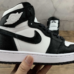 Jordan 1 Retro High Twist - Born Sneakers