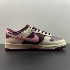 Nike Dunk Low WMNS Valentine's Day - comprar online