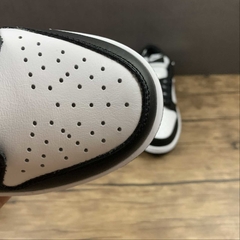 Nike Dunk Low Retro White Black na internet