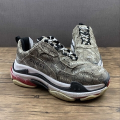 Balenciaga Triple S Gucci na internet