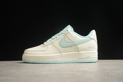 Nike Air Force 1'07 Low Supreme Custom