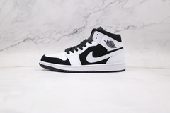Jordan 1 Mid White Black