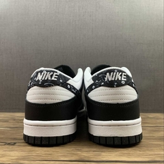 Nike Dunk Low Essential Paisley Pack Black - Born Sneakers
