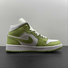 Jordan 1 Mid Green Python - comprar online