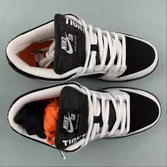 Imagem do Nike SB Dunk Low TIGHTBOOTH