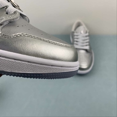 Jordan 1 Low Golf Gift Giving Pack - comprar online