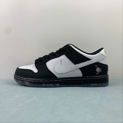 Nike SB Dunk Low Staple Panda Pigeon