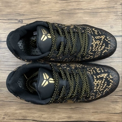 Nike Kobe 11 Low Mamba Day Id Black Gold Metallic - loja online