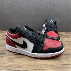 Jordan 1 Low Bred Toe na internet