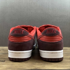 Nike SB Dunk Low Cherry - Born Sneakers