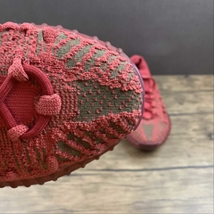 adidas Yeezy 350 V2 CMPCT Slate Red na internet