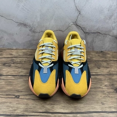 Imagem do adidas Yeezy Boost 700 Sun