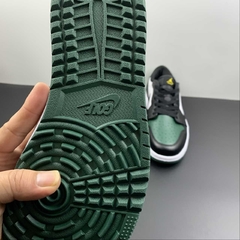 Imagem do Jordan 1 Retro Low Golf Noble Green