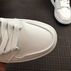 Imagem do Jordan 1 Mid White Mystic Green