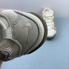 Nike Air More Uptempo Coconut Milk na internet