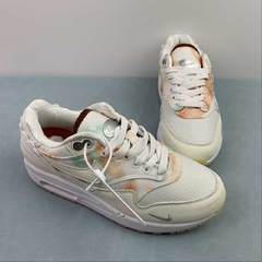 Nike Air Max 1 '87 White Phantom Mint Foam na internet