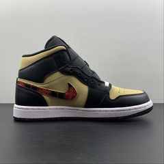 Jordan 1 Mid Tartan Swoosh - comprar online