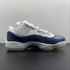 Jordan 11 Retro Low Snake Navy - comprar online