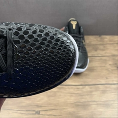 Nike Zoom Kobe 6 Black Del Sol Metallic na internet