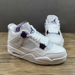Jordan 4 Retro Metallic Purple na internet