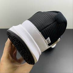 Nike Kyrie Low 5 TB White Black - loja online