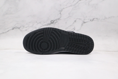 Jordan 1 Mid White Black - comprar online