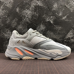 Adidas Yeezy 700 Inertia - comprar online