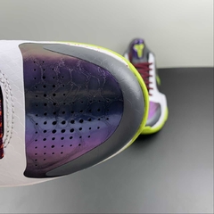 Nike Kobe 5 Protro Chaos na internet