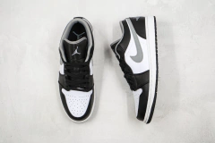 Jordan 1 Low Black White Grey na internet