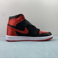 Jordan 1 Retro High OG Satin Bred - comprar online
