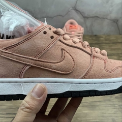 Nike SB Dunk Low Pink Pig - Born Sneakers