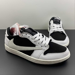 Jordan 1 Low Travis Scott Sail/Black Custom na internet