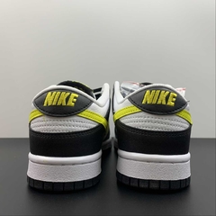 Imagem do Nike Dunk Low Black Yellow White