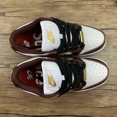 Nike SB Dunk Low Supreme Stars Barkroot Brown - loja online
