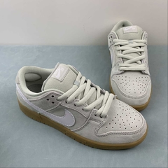 Nike SB Dunk Low Island Green Gum na internet