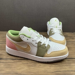 Jordan 1 Low Pastel Grind Vivid Green na internet