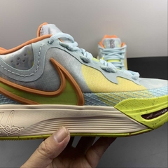 Nike Kyrie 8 Eagle - Born Sneakers