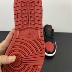 Imagem do Jordan 1 Low Alternate Bred Toe