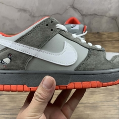 Nike Dunk SB Low Staple NYC Pigeon - Born Sneakers