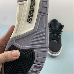 Imagem do Jordan 3 Retro Off Noir