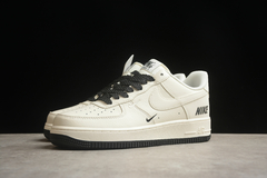 Nike Air Force 1'07 Low Beige White/Black Chameleon Custom na internet
