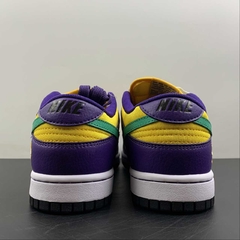 Nike Dunk Low LX Lisa Leslie - Born Sneakers