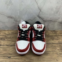 Imagem do Nike SB Dunk Low Chicago