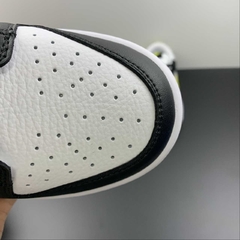 Nike Dunk Low Black Yellow White na internet